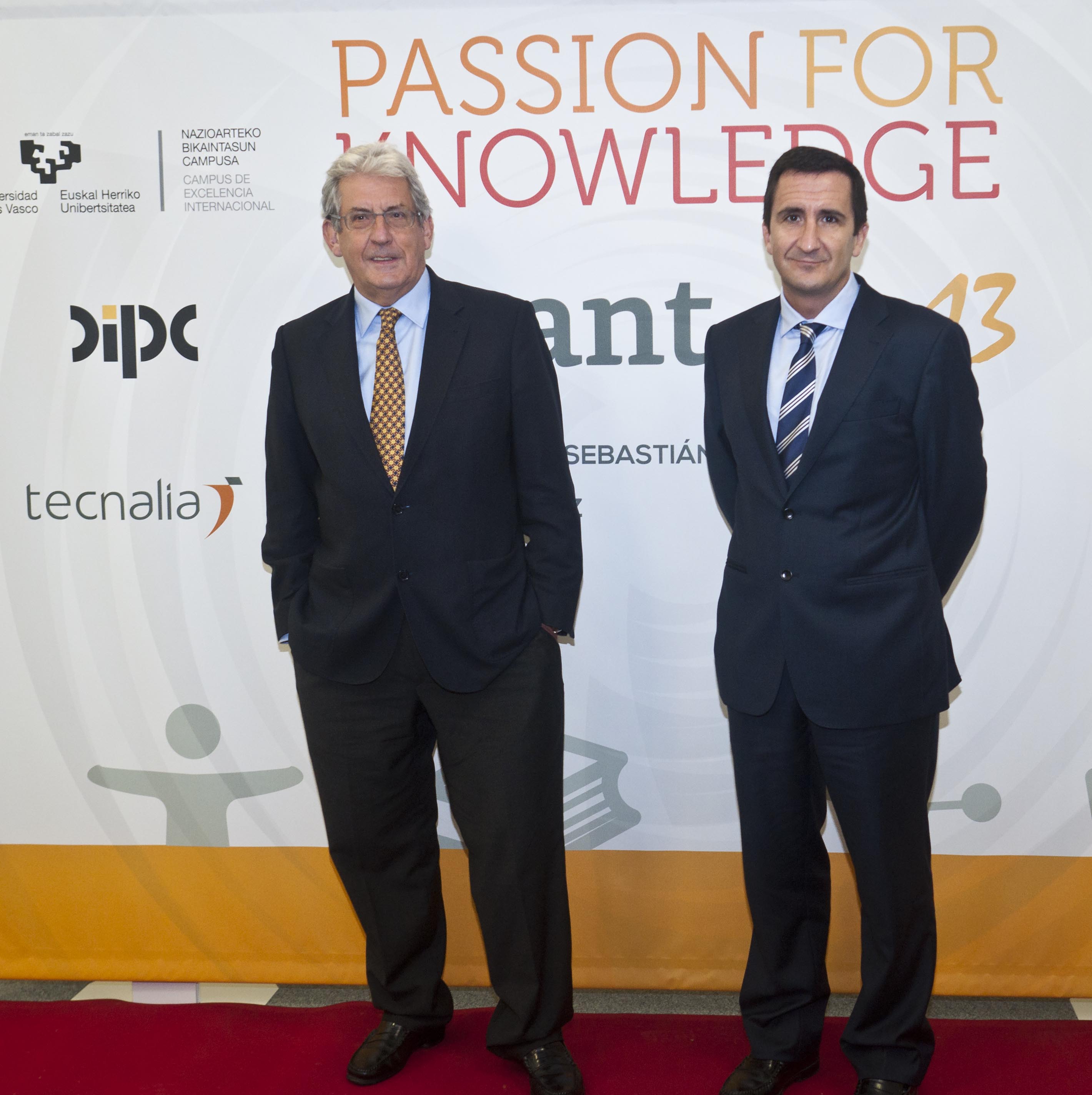 P. M. Etxenike y Ricardo Díez Muiño, presidente y director, respectivamente, del DIPC presentan Passion for Knowledge- Quantum13