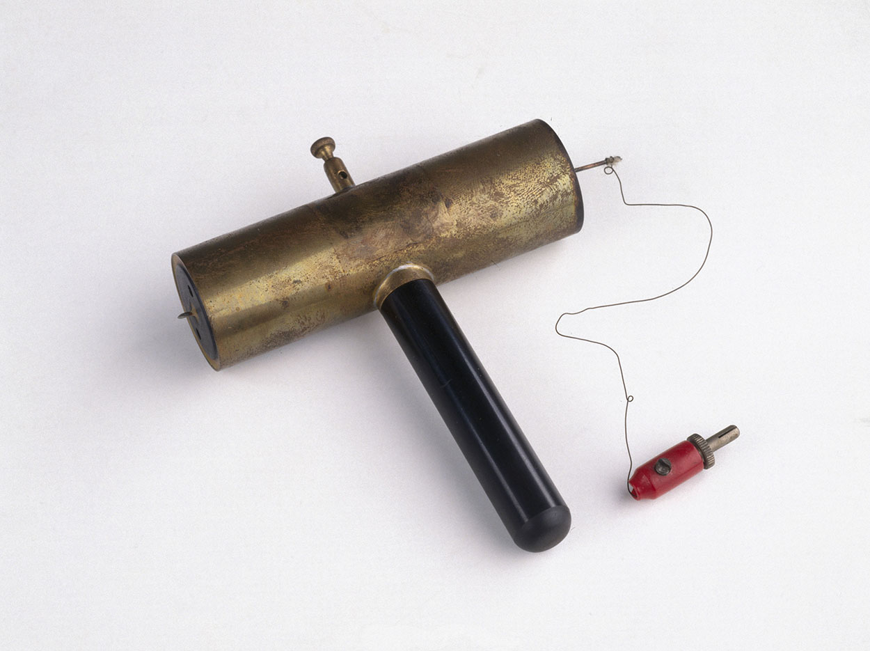 Early Geiger counter, made by Hans Geiger, 1932.