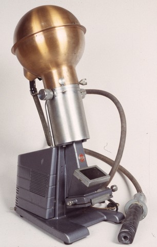Microscopio electrónico de sobremesa de RCA (1950)
