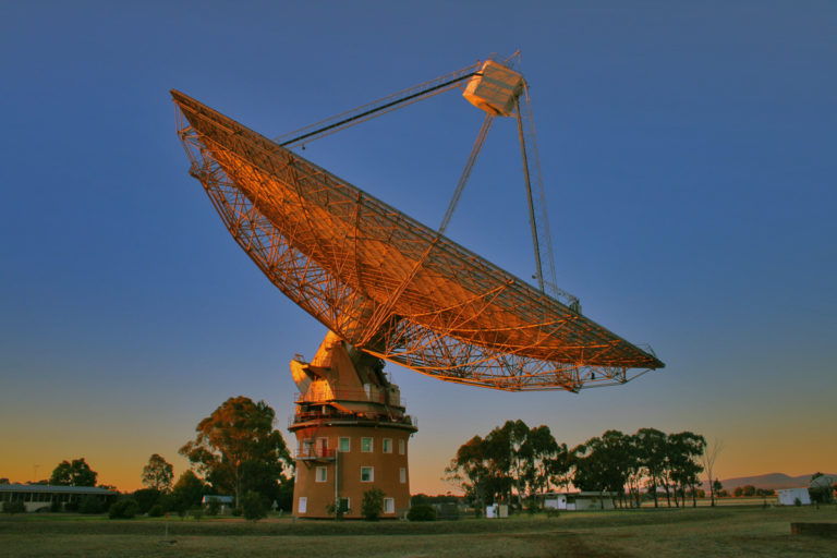 figura_3_parkes_radiotelescope
