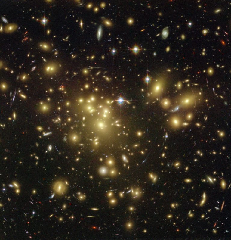 Ondas gravitacionales en la materia oscura