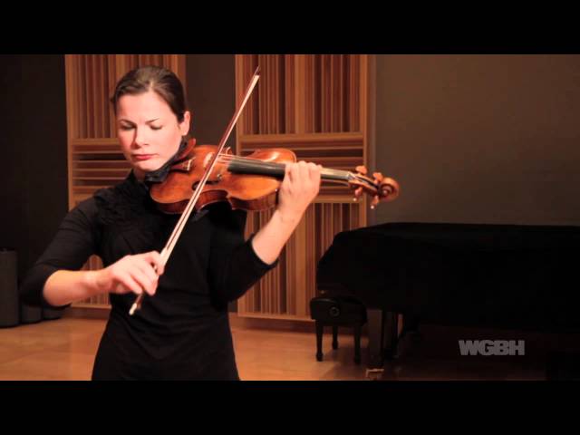 WGBH Music: Bella Hristova plays a Bulgarian «Ratchenitsa»