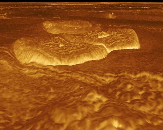 Cómo se forman los “pancake domes” de Venus